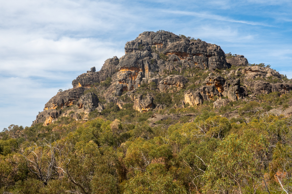 Einer der anderen Felsen um Mt. Stapylton