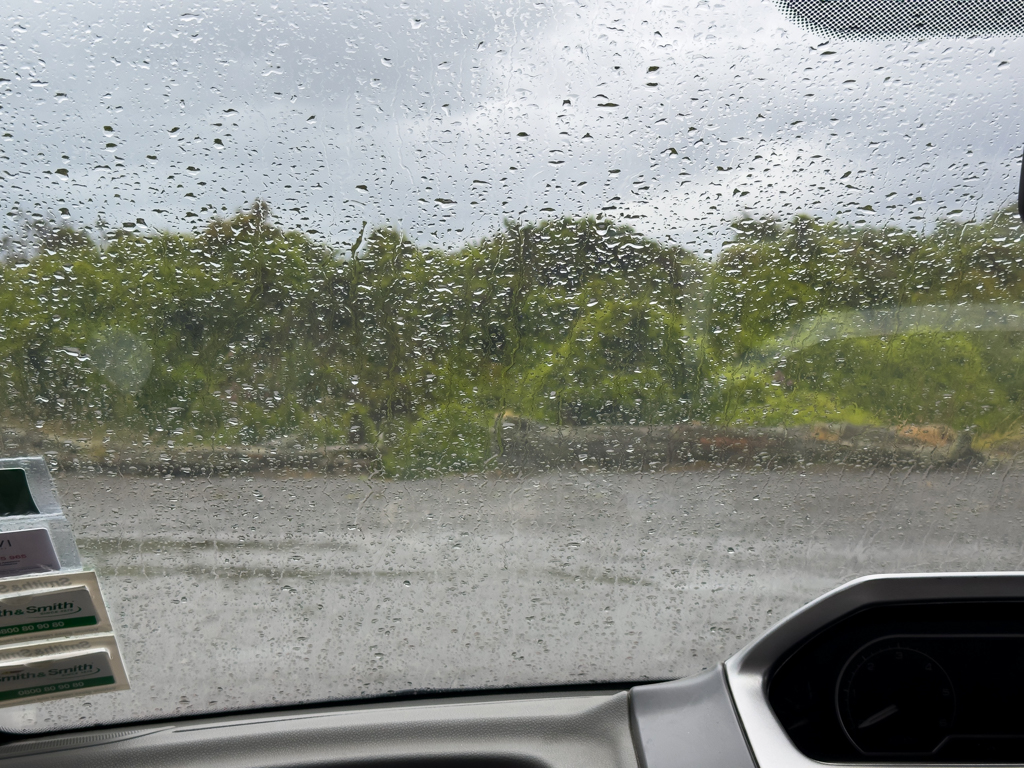 Regentag in der Gillespies Beach