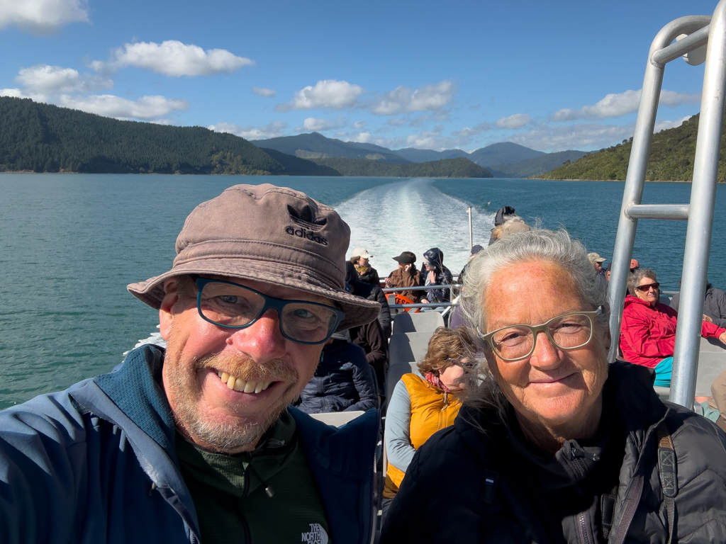 Selfie: JoMa freuen sich über den schönen Tag im Sound