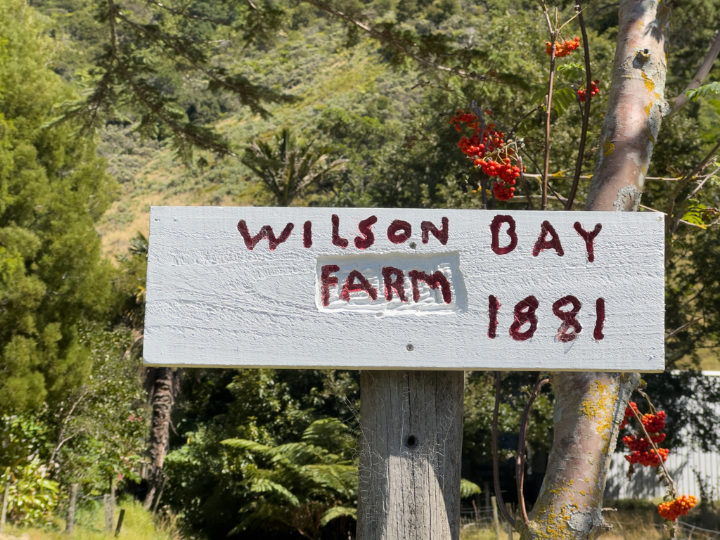 Unser Mittagshalt bei der Wilson Bay Farm, gegründet 1881!