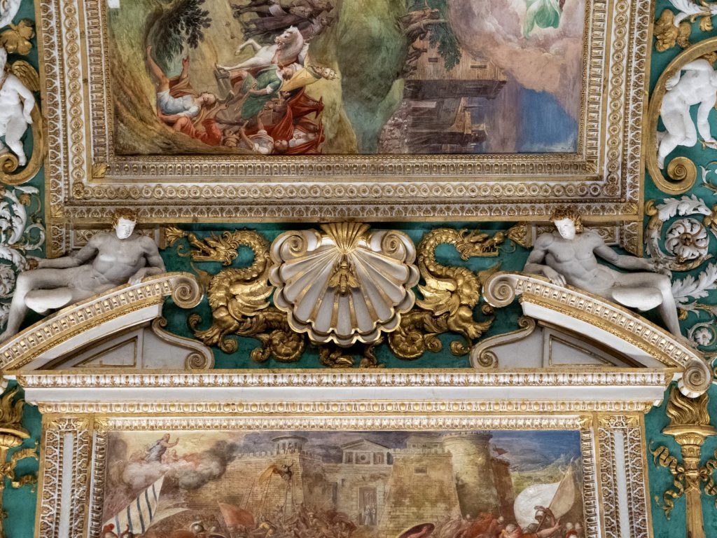 Beeindruckende Kunst im Vatikanischen Museum