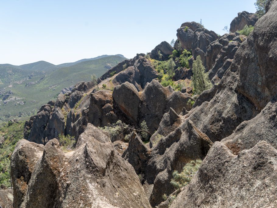 Pinnacles National Park, High Peaks - Bear Gulch Loop