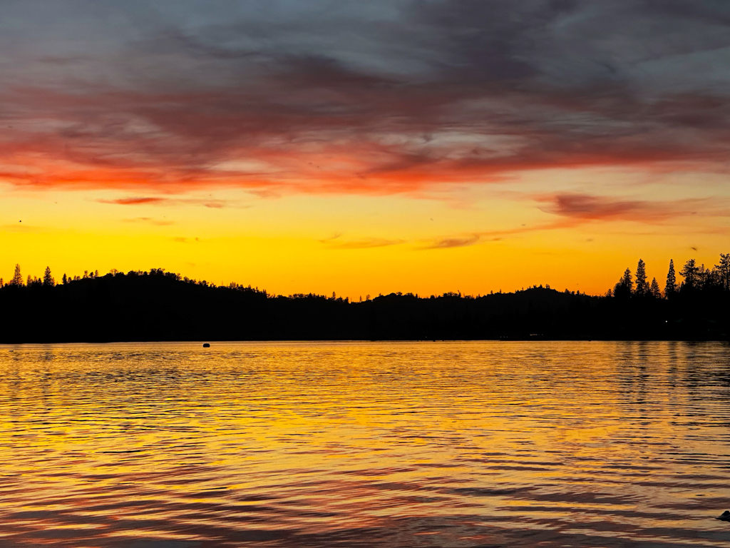 Bass Lake, Sonnenuntergang