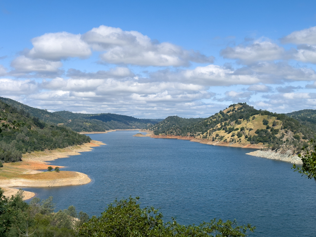 New Melones Lake