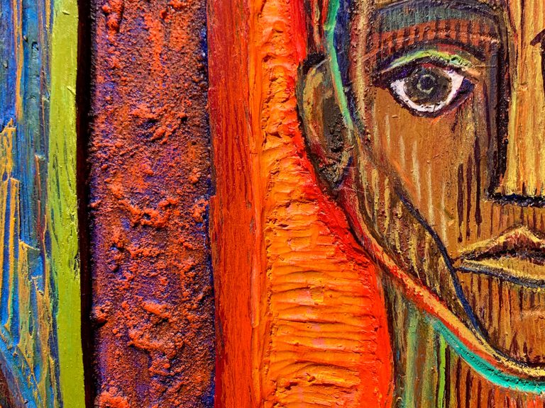 Coos Bay Museum mit Werken lokaler Künstler: Betty LaDuke, mixed media, crop of "Resilience"