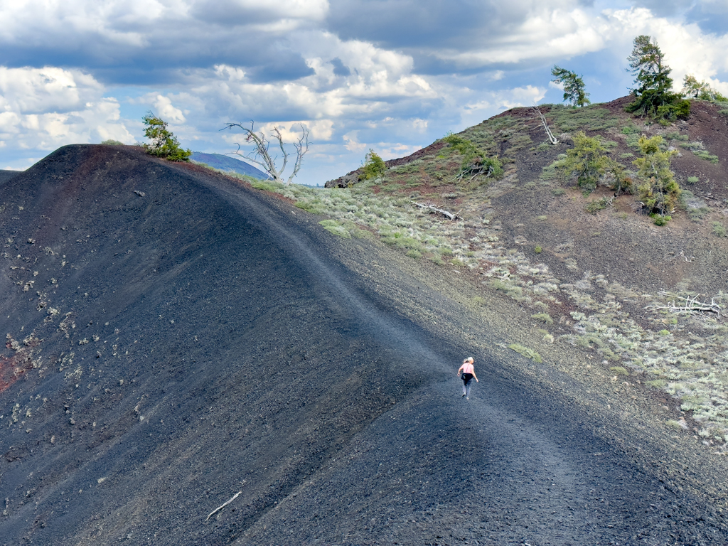 Ma, Craters of the Moon