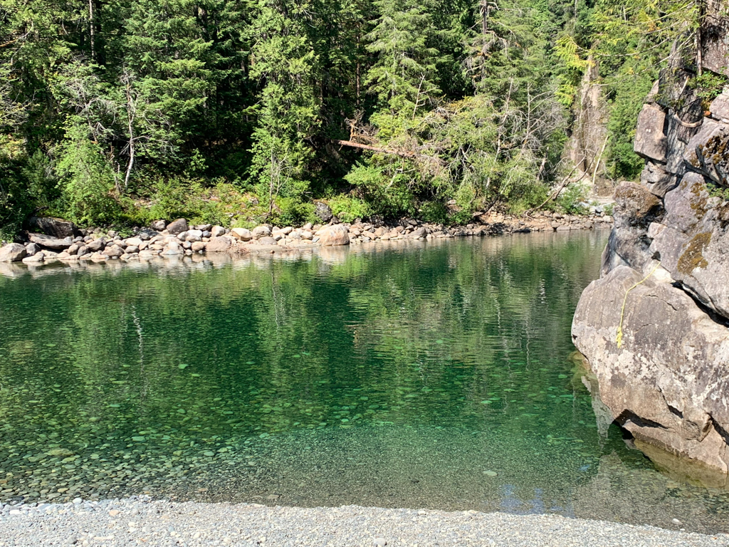 Peppercorn, Badeplatz im Gold River