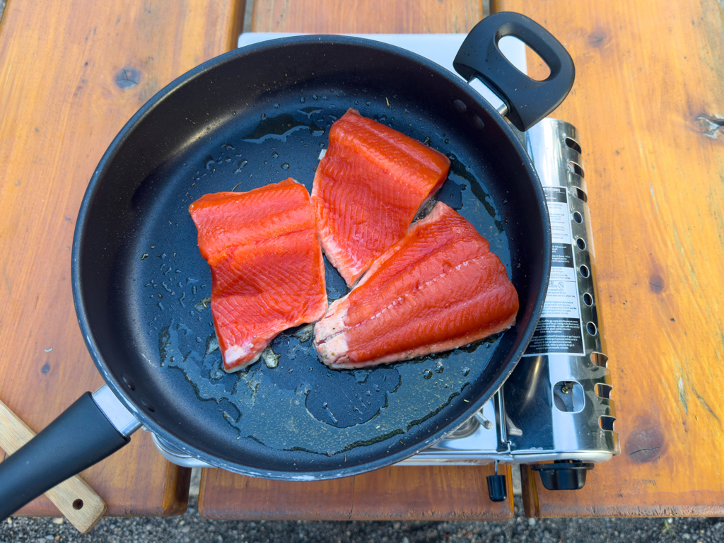 The Catch of the Day wird in die Pfanne gehauen