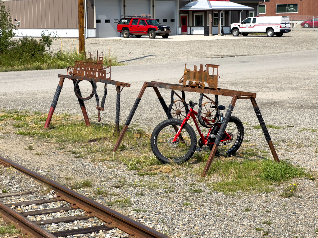 Creative Veloständer in Carcross