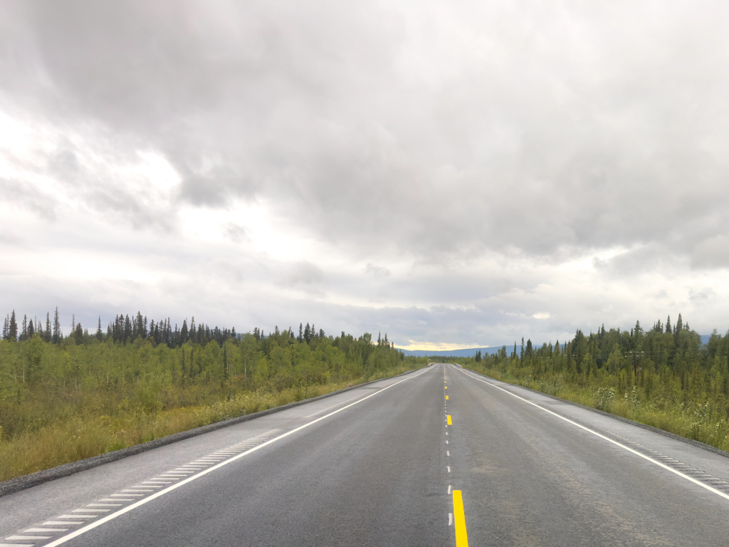 Landschaft nach der Einreise nach Alaska/USA