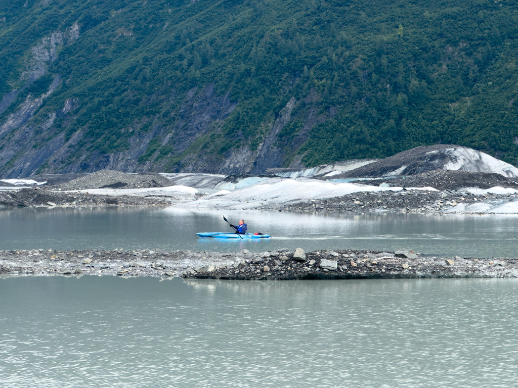 Kajakfahrer, Valdez Glacier Lake