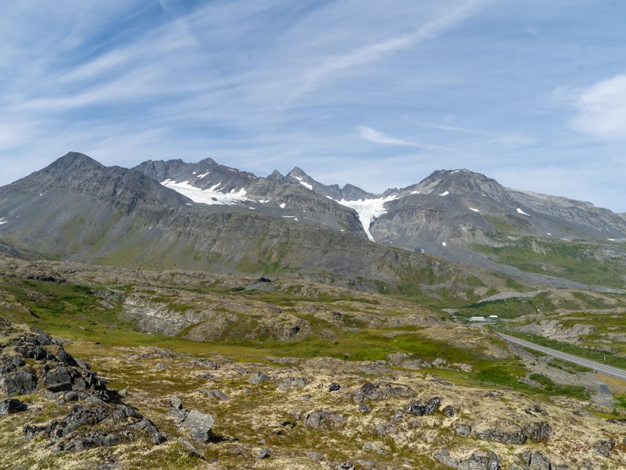 Blick vom Thompson Pass auf Worthington Bergpanorama und Gletscher