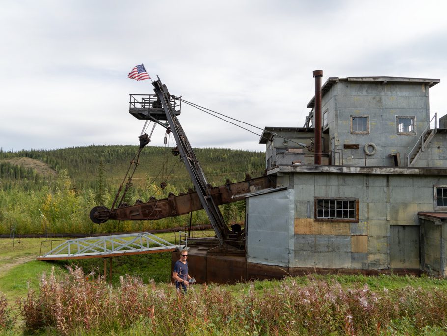 Goldschürf-Maschine "Dredge"