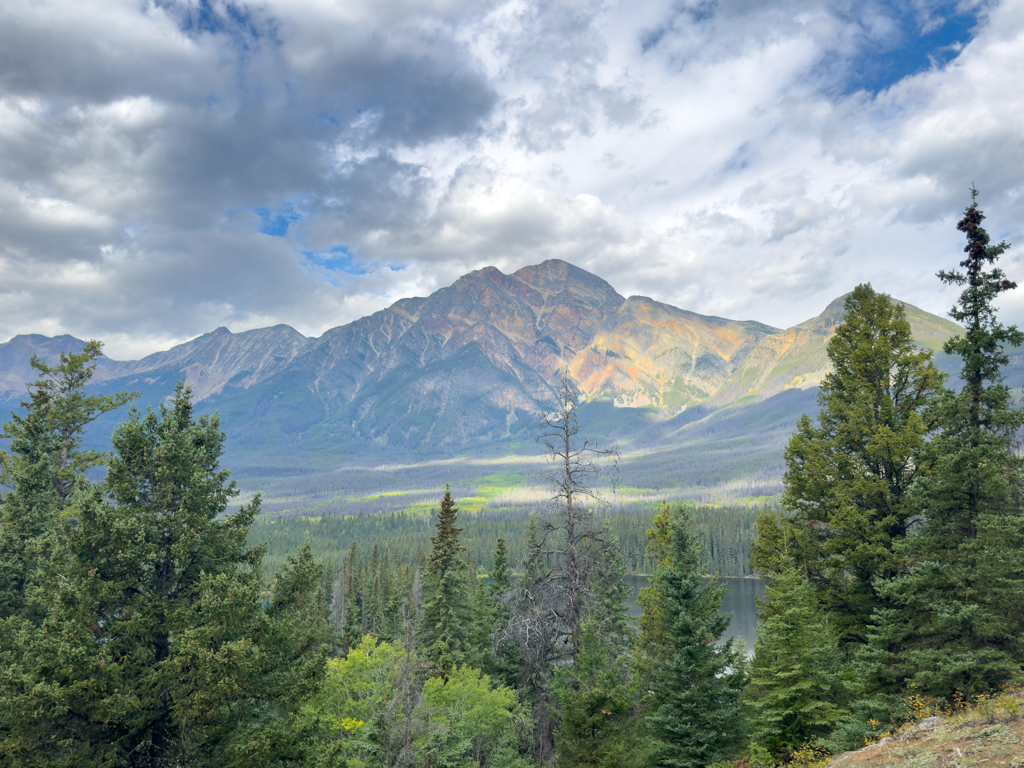 Aussicht vom Overlook Loop Trail, Jasper