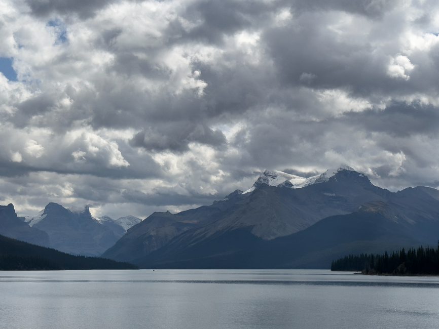 Maligne Lake