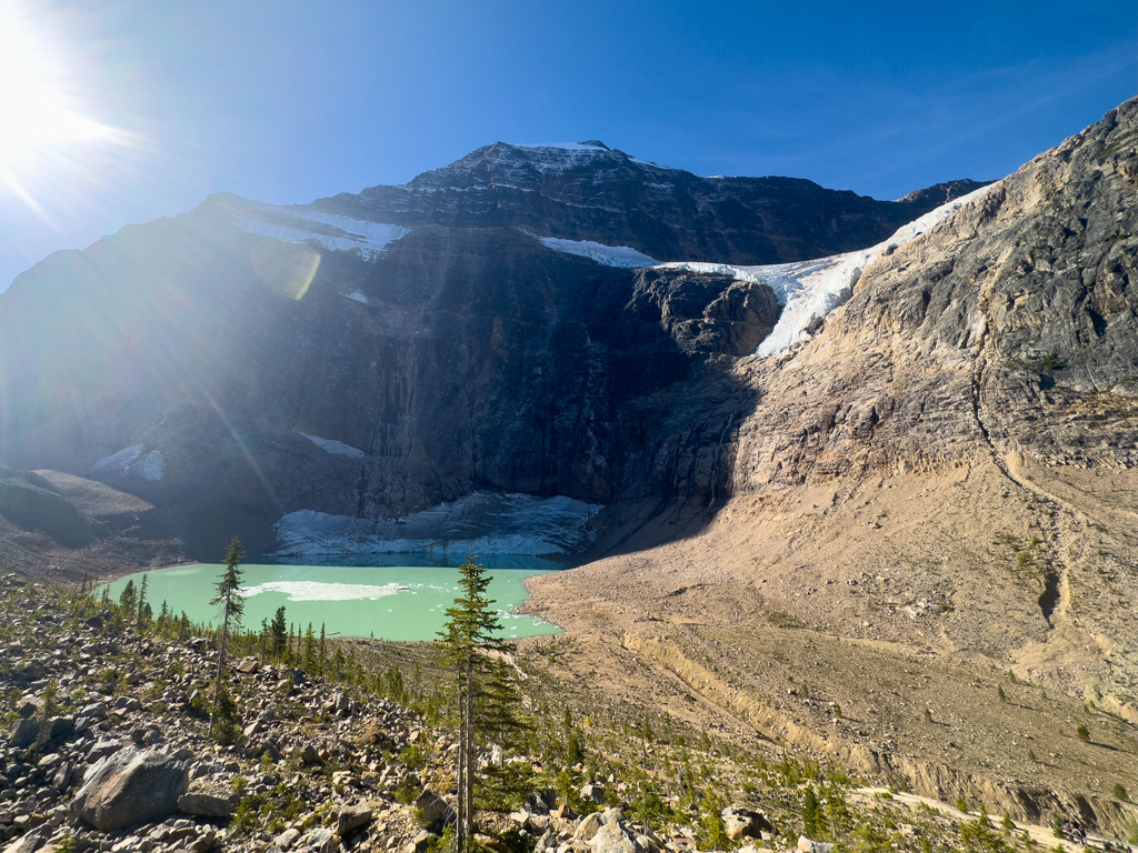 Gletscher(-Rest) und Gletschersee