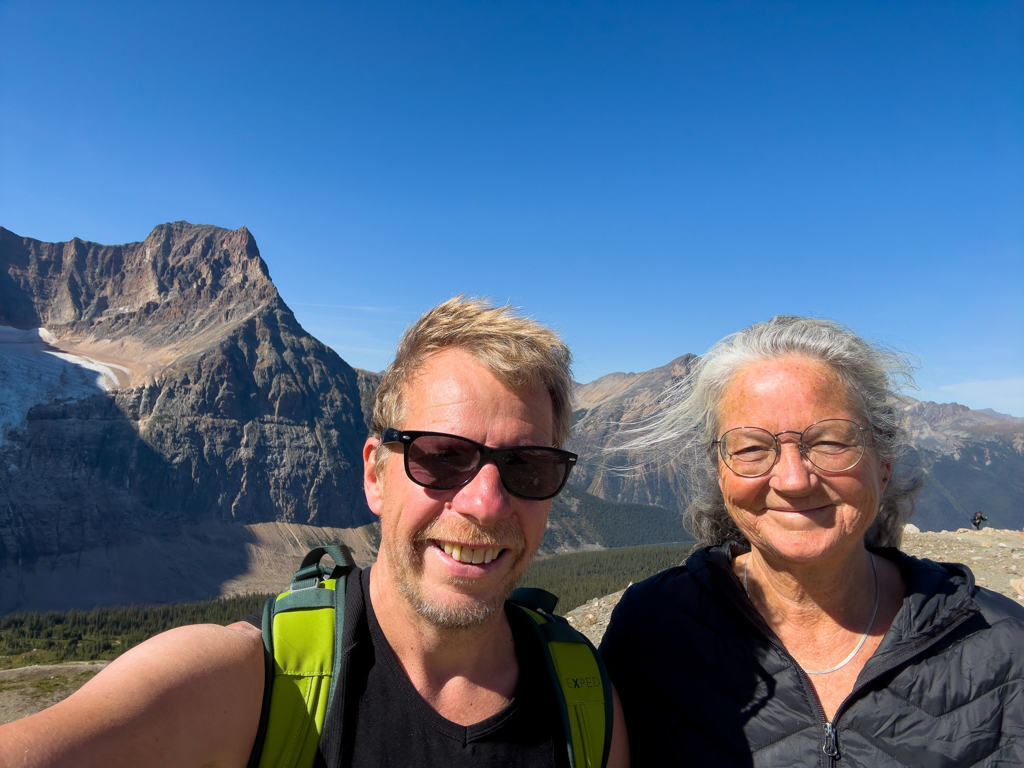 Auf der Wanderung zu den Edith Clavell Meadows