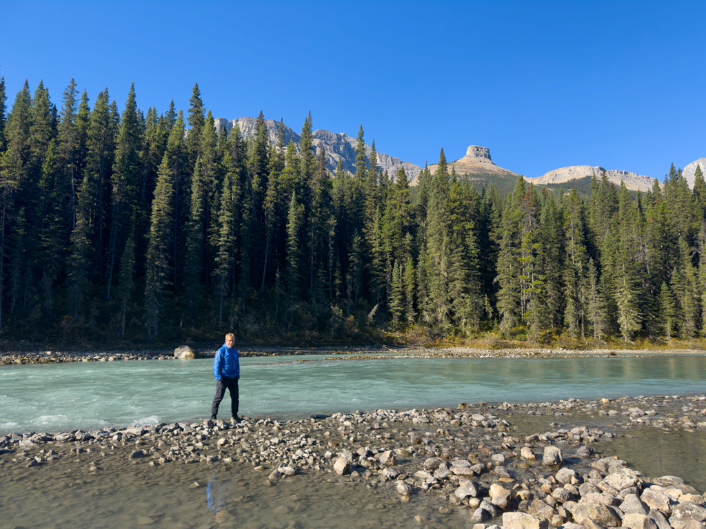 Zmittag im Rapard Creek am North Saskatchewan River