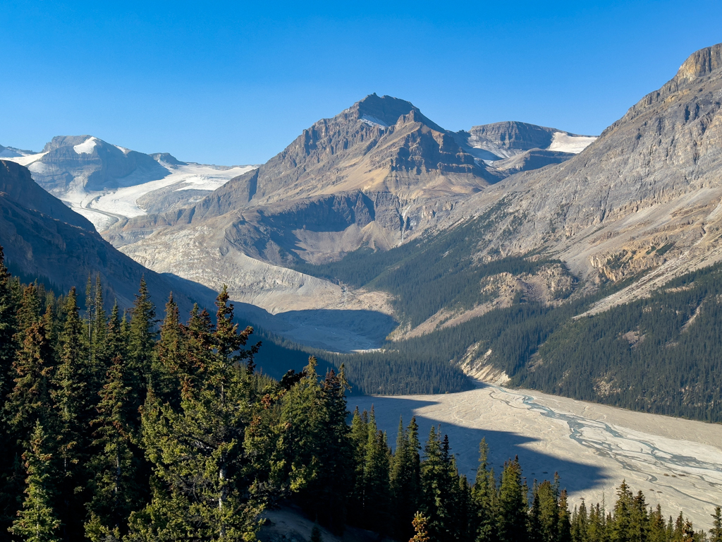 Berg und Gletscherpanoaram an der Parker Ridge Wanderung