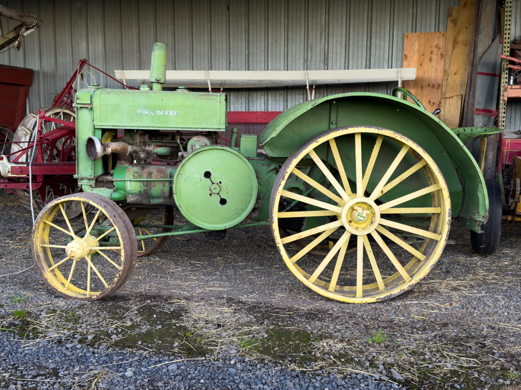 Alter John Deere Traktor