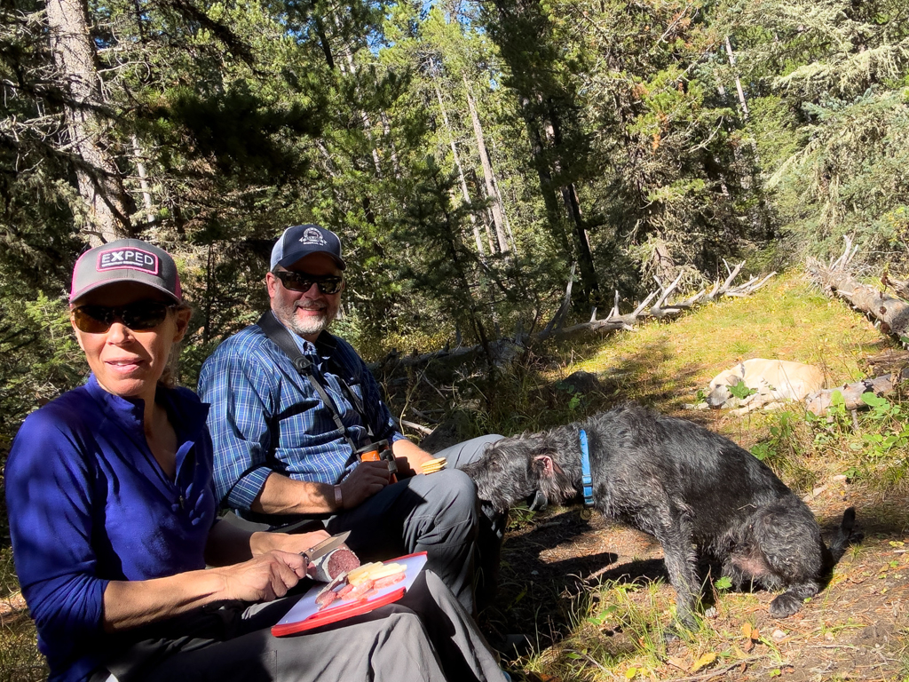 leckere Pause während der Wanderung