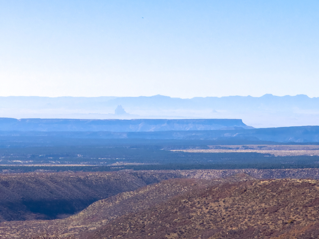 Sicht auf die weite Landschaft vom Mesa Verde NP aus