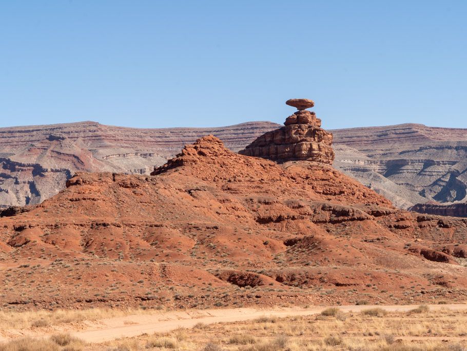 Mexican Hat auf dem Weg zum Goosenecks Campground