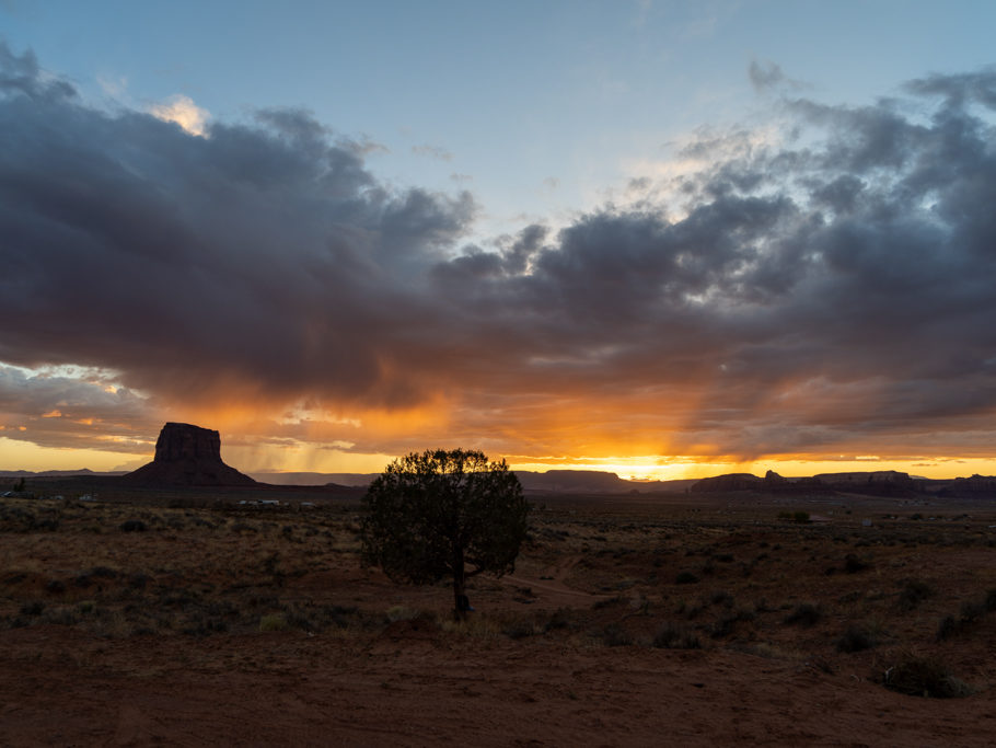 Abendstimmung bei uns am Chief's Campground im Monument Valley