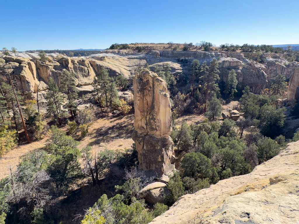 Pano: Wanderung um und auf dem EL Morro Monument