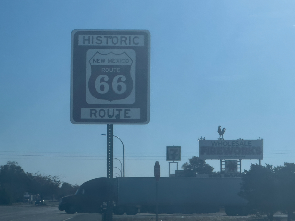 Vorbei an Route 66 bei uns Auf dem Weg zum letzten Campground hier in den USA: Brownwood Campground