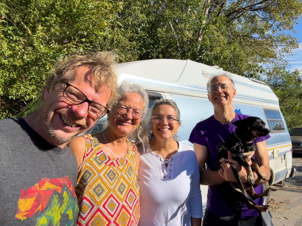 Abschieds-Selfie mit allen unseren neuen Freunden aus Austin - wir freuen uns auf ein Wiedersehen, wann und wo auch immer!