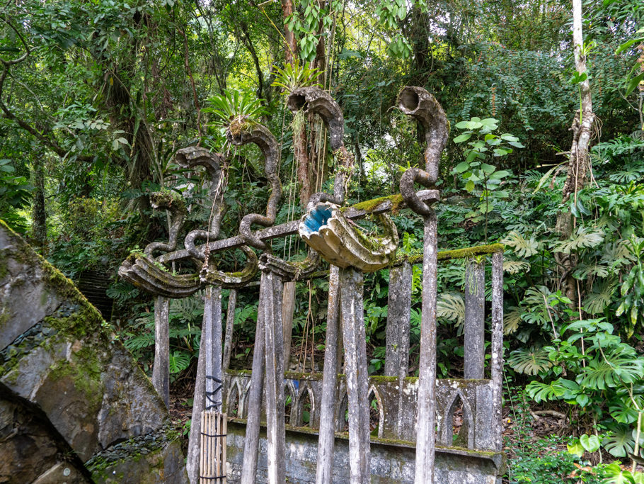 Hörner in Edward James Skulpturen Garten