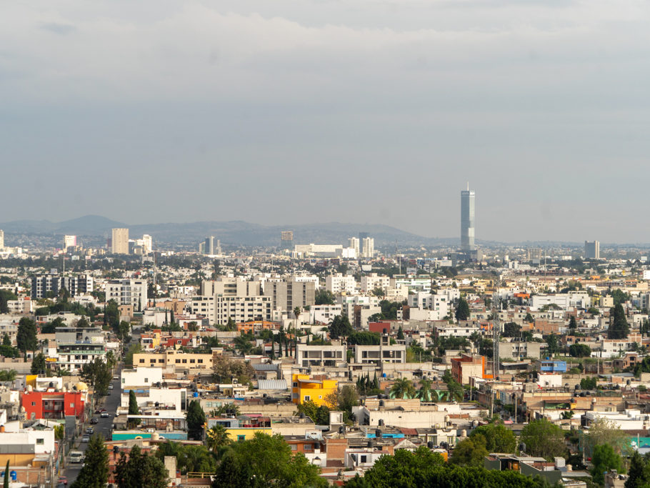 Blick von der Kirche der Señora de los Remedios auf das Umland von Puebla