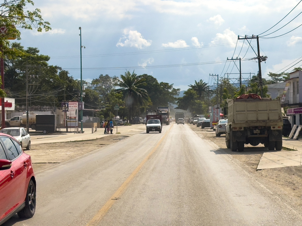 Normales Strassenbild in Mexiko