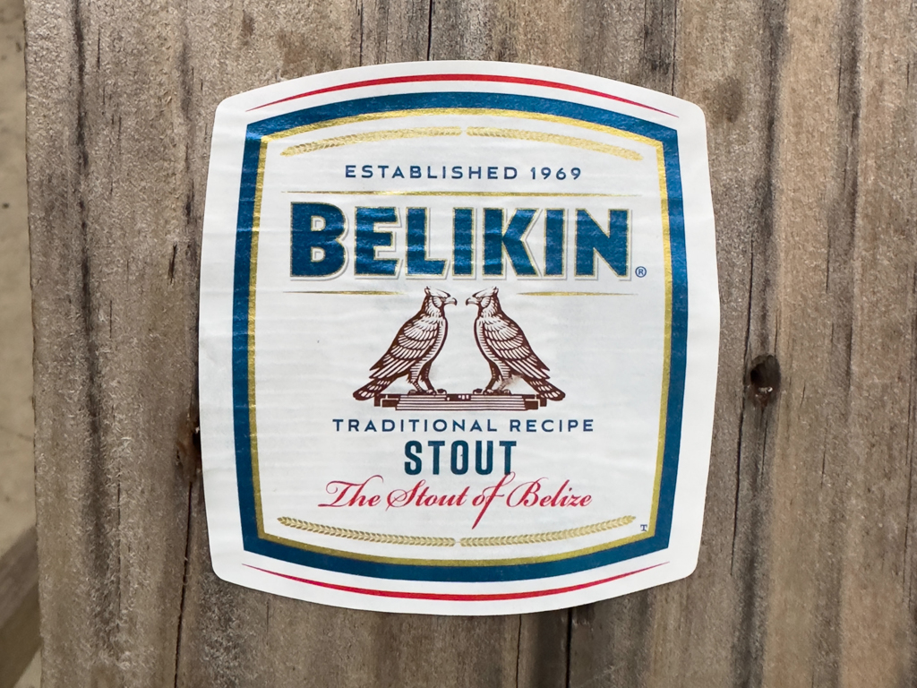 BELIKIN STOUT: feines dunkels Bier aus Belize