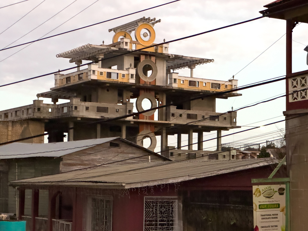 Futuristische Dachterrassen hier in San Ignacio