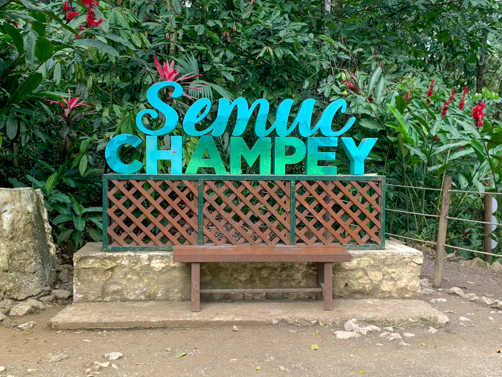 Herzlich willkommen in Semuc Champey bei den Sinterterrassen