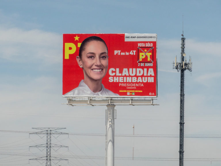 Wahlkampfplakat: Wird Claudia Sheinbaum die erste Präsidentin Mexikos am 2.6.2024?