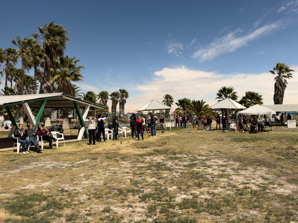 Sonnenfinsternis-hungrige im Balneario San Juan in Durango