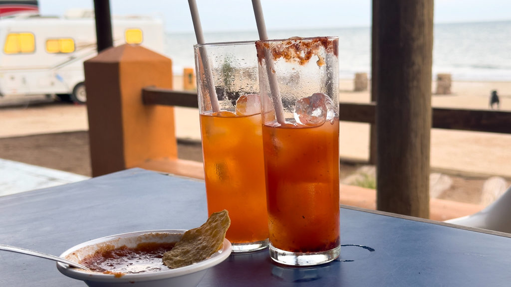 Tequila-Drinks zum Sonnenuntergang