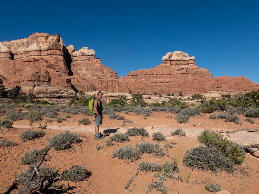 Jo auf der Chesler Park Loop Trail Wanderung