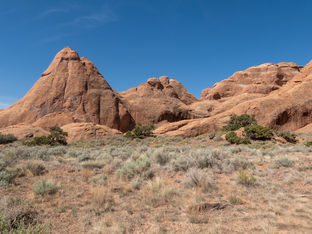Am Eingang zum Devils Garden zu Beginn der Wanderung durch den Arches NP