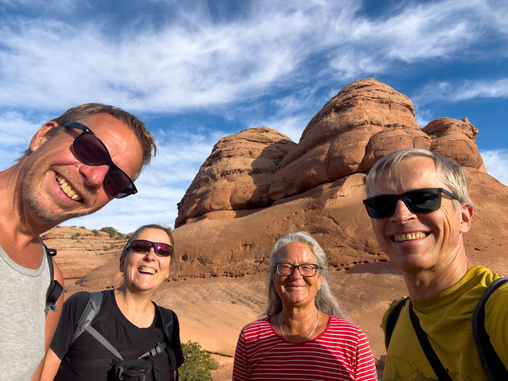 wir haben eine wundervolle Wanderung mit Hanno und Sigrid durch den Arches NP