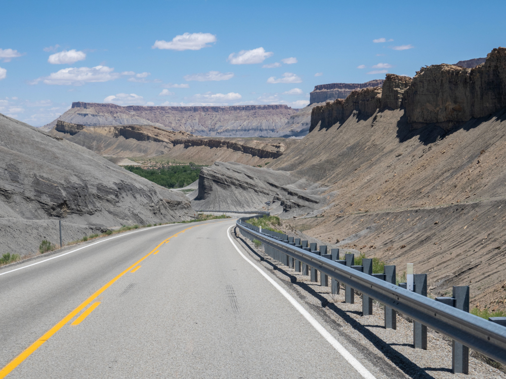 Auf dem Weg zum Zwergen Park, auch bekannt als Goblin Valley State Park :-)