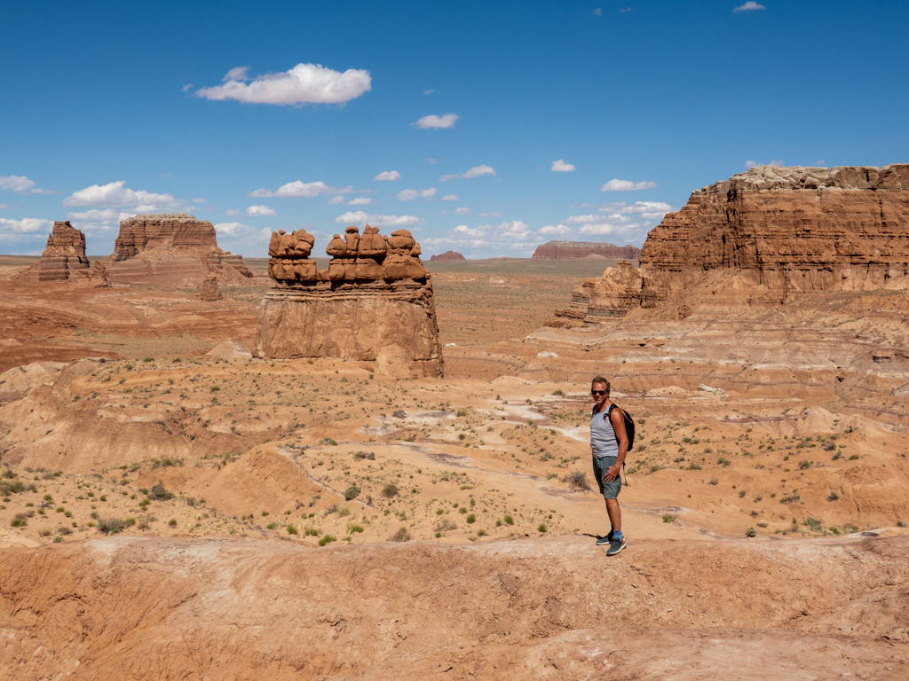 Mit Jo im Goblin Valley State Park bei den drei Schwestern unterwegs
