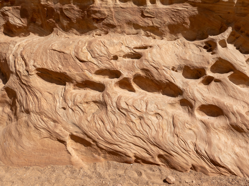 Ausgewaschende Felswände im Little Wild Horse Canyon