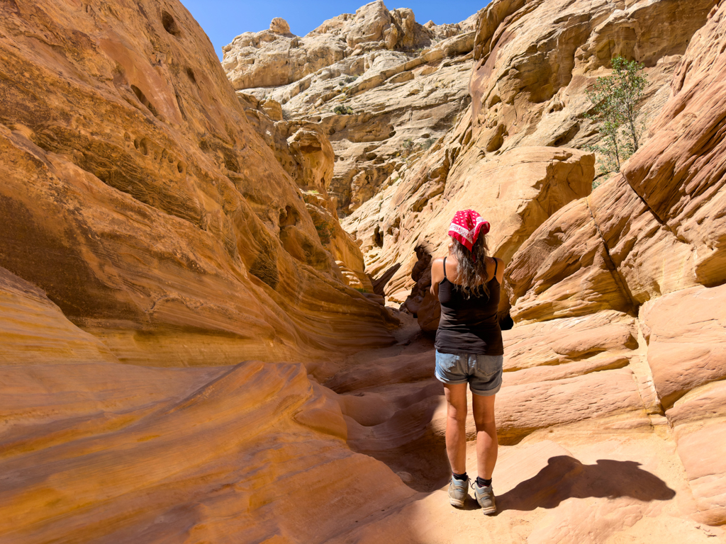 Mit Ma im Little Wilde Horse Canyon unterwegs..