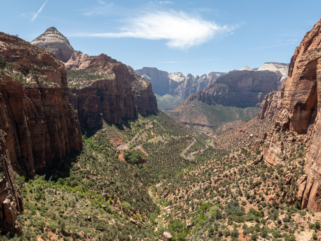 Ein erster Blick in den mächtigen und eindrucksvollen Zion Canyon