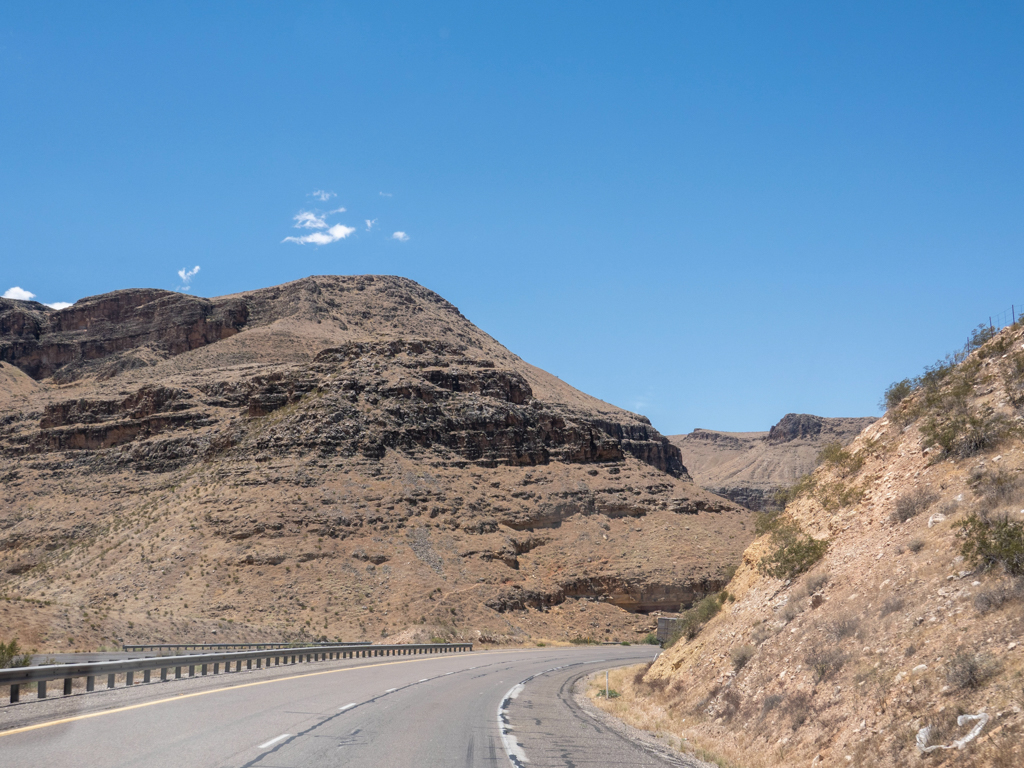 Mo_20240606__dsc00103 Fahrt vom Quail Creek State Park nach Las Vegas