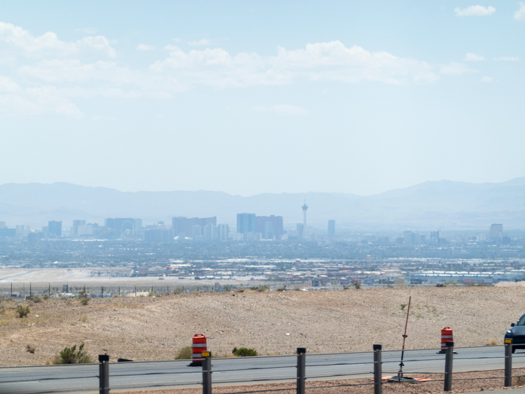 Mo_20240606__dsc00114 Die Hitze liegt über Las Vegas
